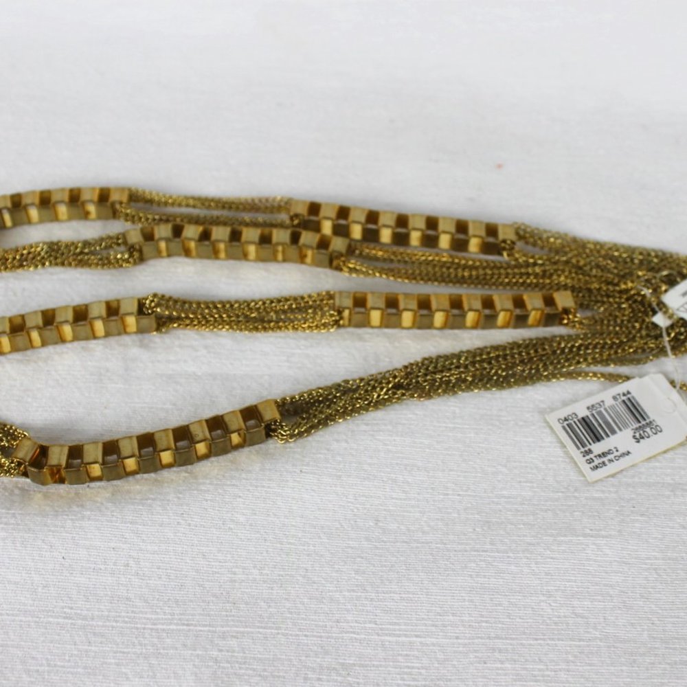 Macy's Gold Chain Womans Belt Chainlink and Box Chain Style Loose Fit 42" Long